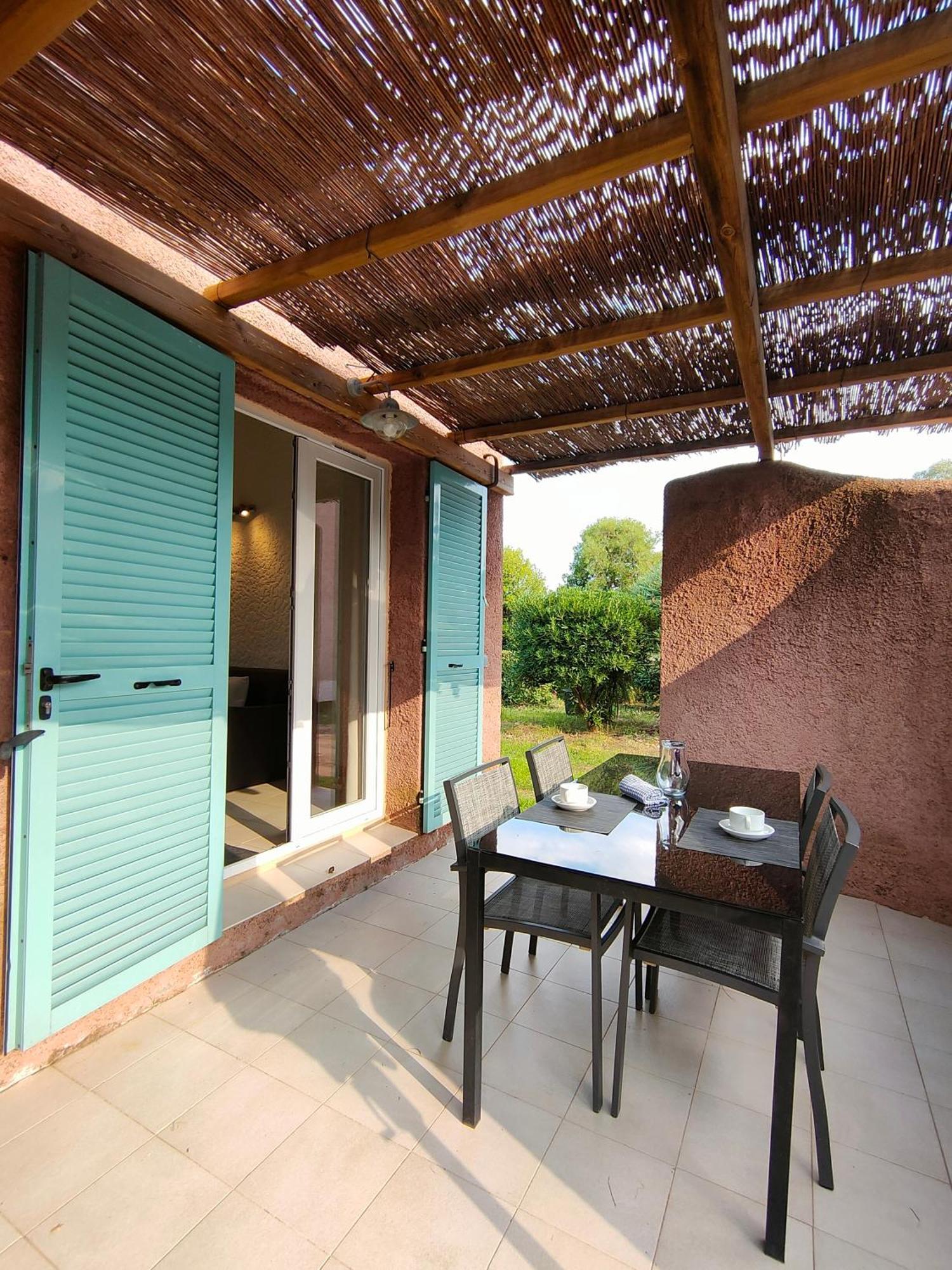 Residence Les Cigales Porto-Vecchio  Exteriér fotografie